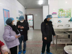 现场进行指点并提出整改